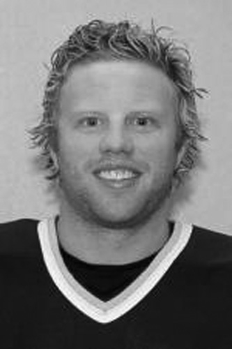 Oswego State men&#39;s ice hockey forward <b>Justin Fox</b> was born with hockey in his <b>...</b> - 3315008058